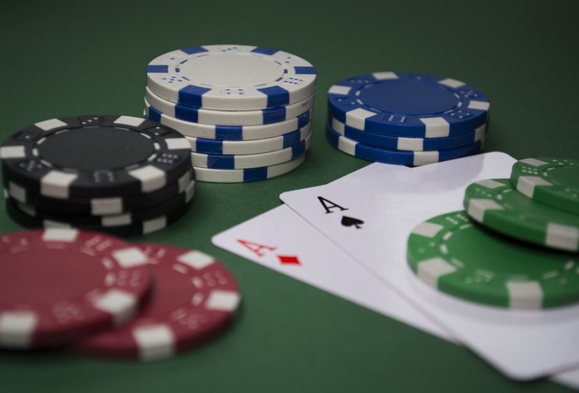 Quanti tipi di poker esistono? Ecco le differenze tra le varianti più diffuse