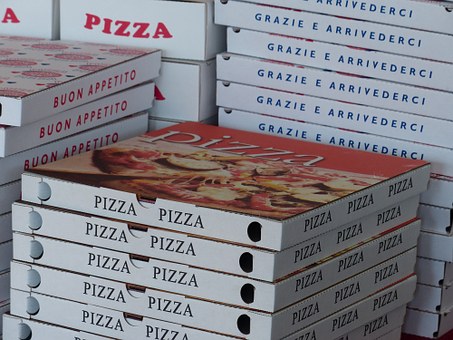Cartoni per pizza pericolosi e cancerogeni, aperta indagine