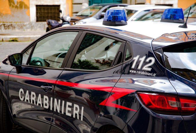 Messina: due giovani sorpresi a rubare in un hotel della zona nord