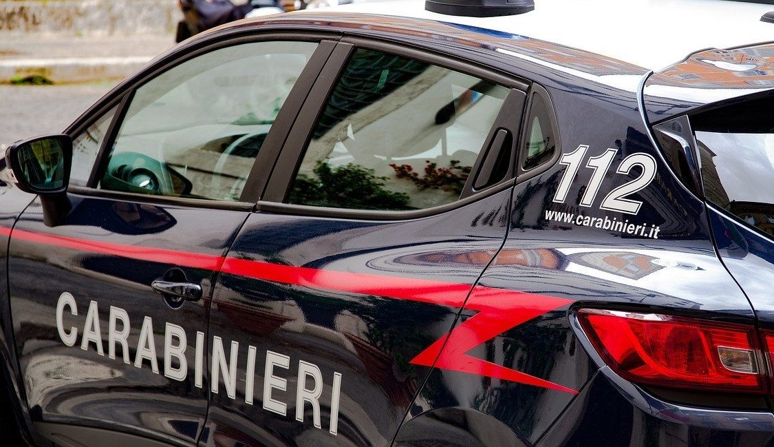 Pregiudicato arrestato dai carabinieri per maltrattamenti in famiglia