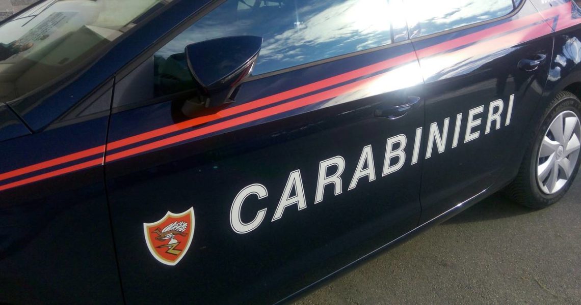 Mazara del Vallo: Carabiniere libero dal servizio, sorprende un arrestato domiciliare nelle vie del centro