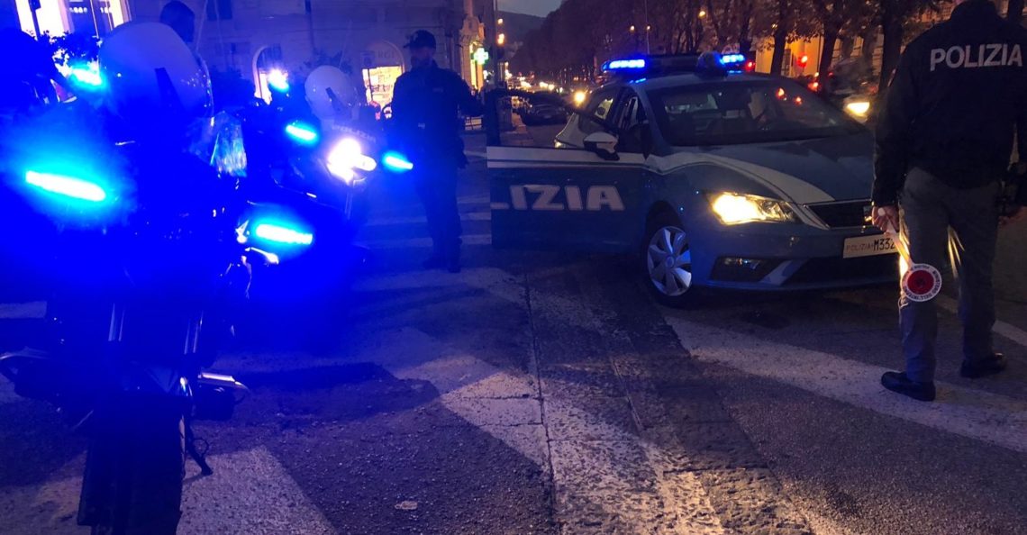 Lecce, arresti domiciliari per furto con strappo ai danni di una donna