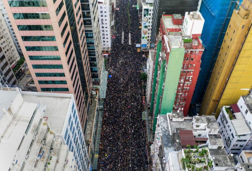 Hong Kong: aumentano le rivolte e i feriti in pochi giorni