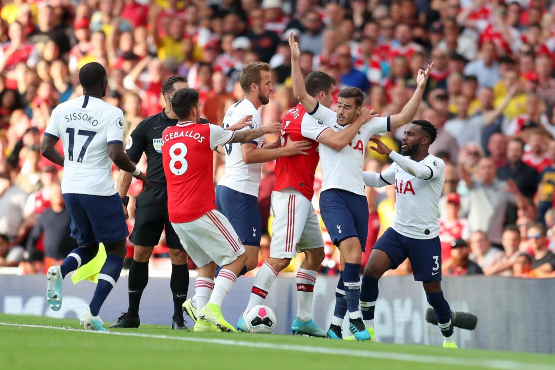 Premier League: l’Arsenal acciuffa il Tottenham, beffe per Chelsea e United