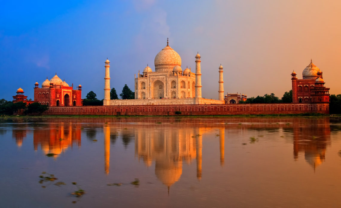 Il Taj Mahal apre di notte! Un sogno che diventa realtà