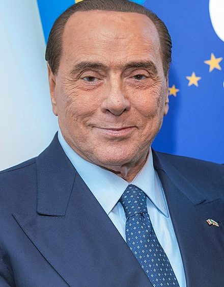 Silvio Berlusconi è positivo al tampone per il Covid