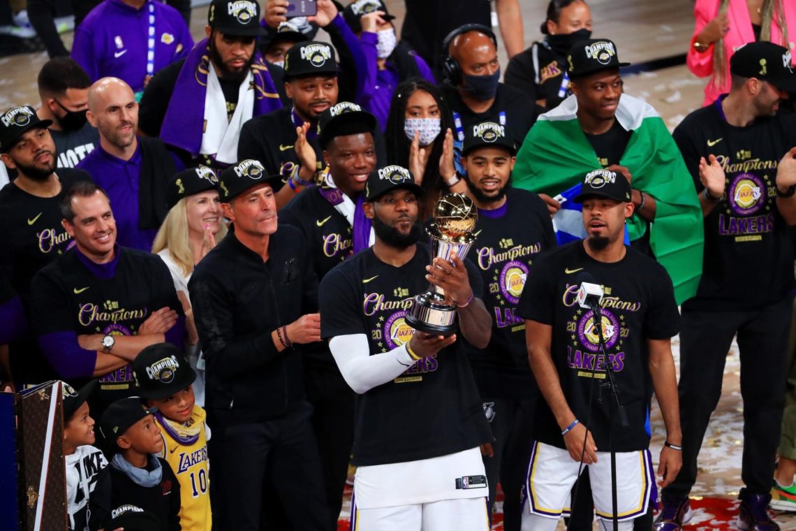 NBA: Lakers campioni nell’anno della tragedia di Kobe, LeBron MVP