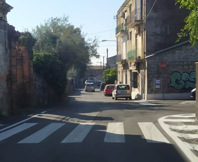 Rifacimento della segnaletica stradale nel quartiere catanese San Nullo