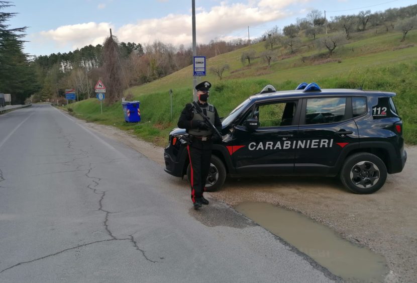 Perugia, i Carabinieri denunciano un presunto dipendente infedele