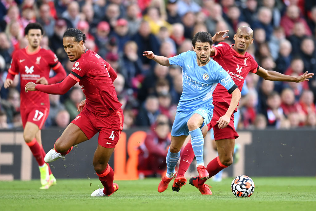 Premier League: Chelsea primo, pari e spettacolo tra Liverpool e City