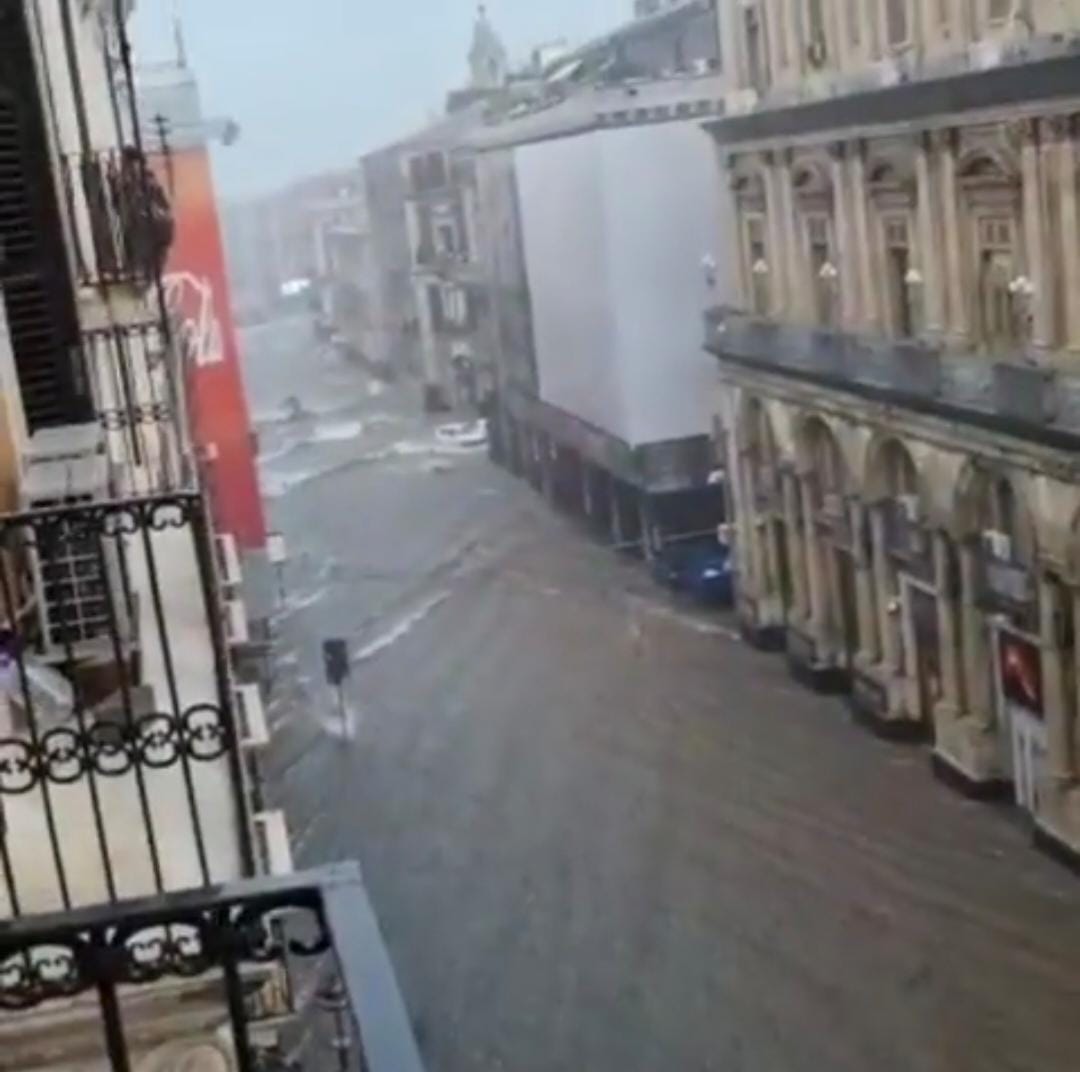 Catania, emergenza maltempo: il nubifragio per immagini