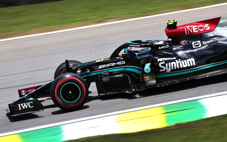 F1, Bottas in pole a Interlagos: 2°Verstappen, Hamilton show