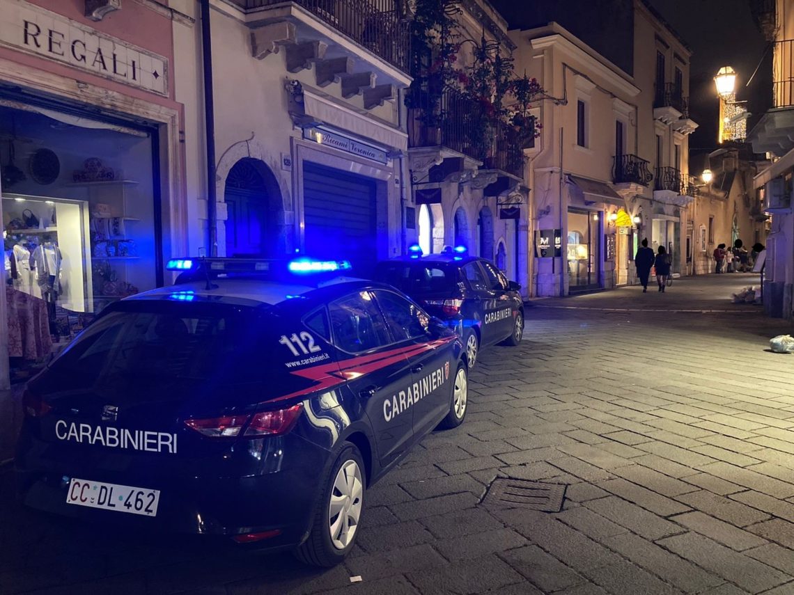 Controlli straordinari a Taormina: 6 denunce e 5 segnalazioni per uso di stupefacenti