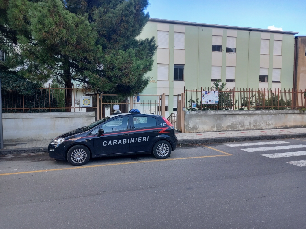 Messina, i Carabinieri incontrano gli studenti del Liceo Artistico “Basile”