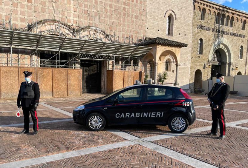 Perugia: agli arresti domiciliari 23enne accusato di detenzione di stupefacenti