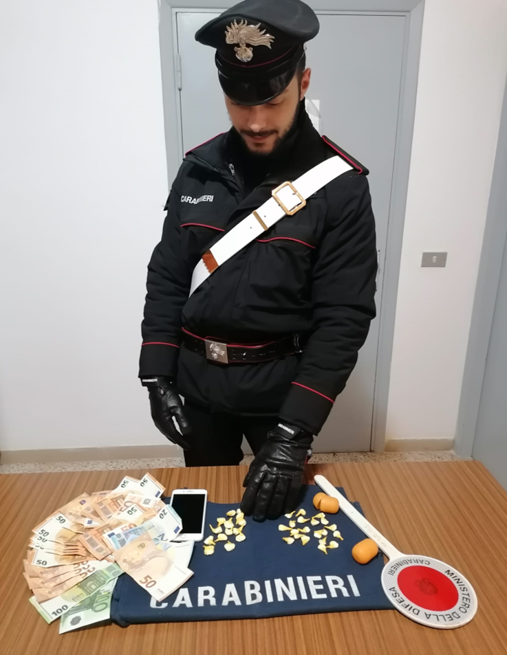 Valfabbrica (PG): Carabinieri arrestano presunto spacciatore