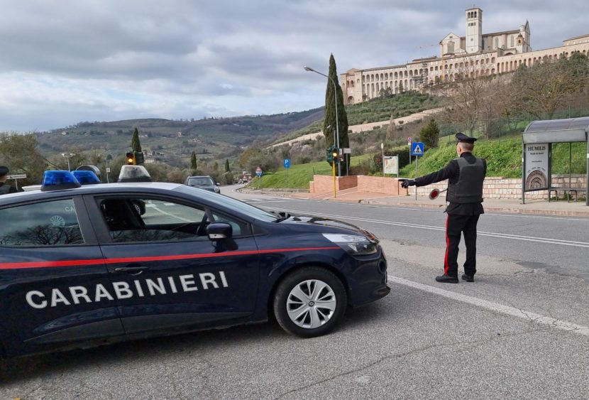 Assisi: controlli dei Carabinieri alla circolazione stradale