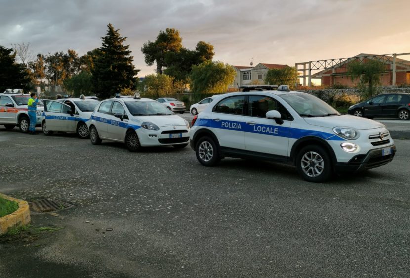 NCC: licenza rilasciata a Modica ma lavoravano a Roma; 5 persone deferite