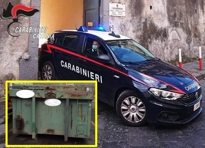 Catania: ruba un cassone scarrabile in ditta, denunciato