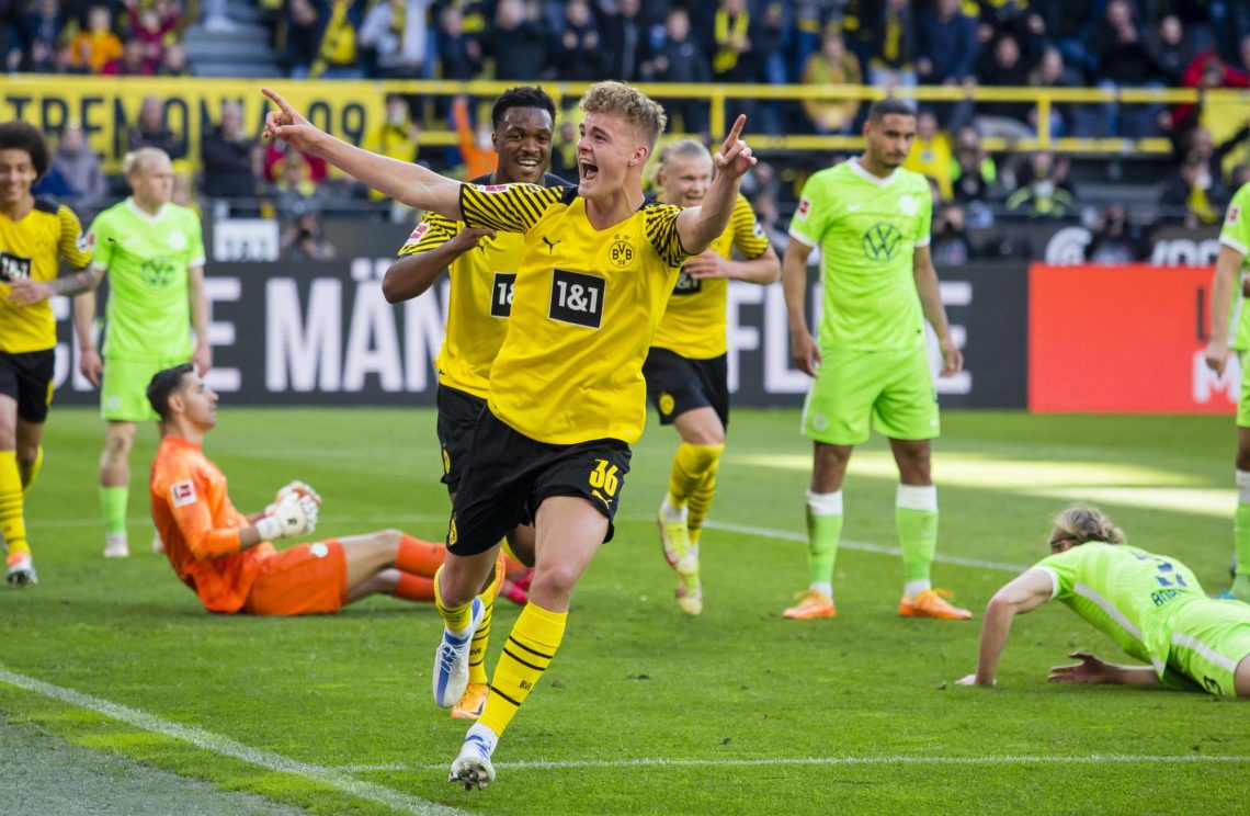 Bundesliga: goleada incredibile del Dortmund, vincono Bayern e Lipsia