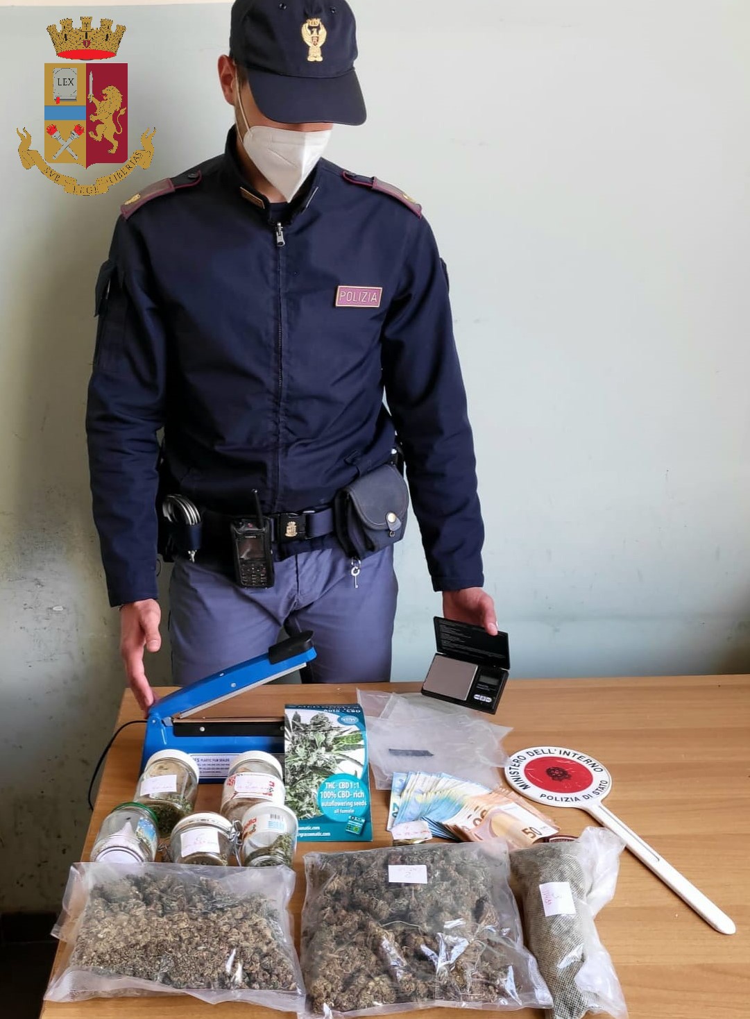 Droga: sequestrati 7 kg, tre arresti nel Palermitano