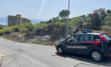 Messina: bloccato da un Carabiniere mentre appicca il fuoco, arrestato un piromane messinese