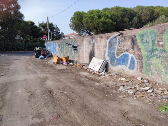 Buceti: raccolta senza sosta di rifiuti nel IV municipio a Catania