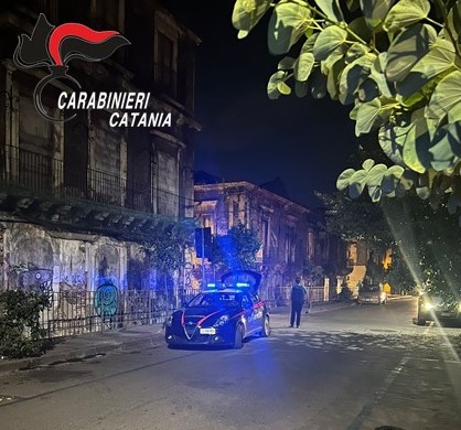 Catania: Contrasto all’illegalità diffusa a “San Berillo”: controlli ai locali e alla circolazione stradale