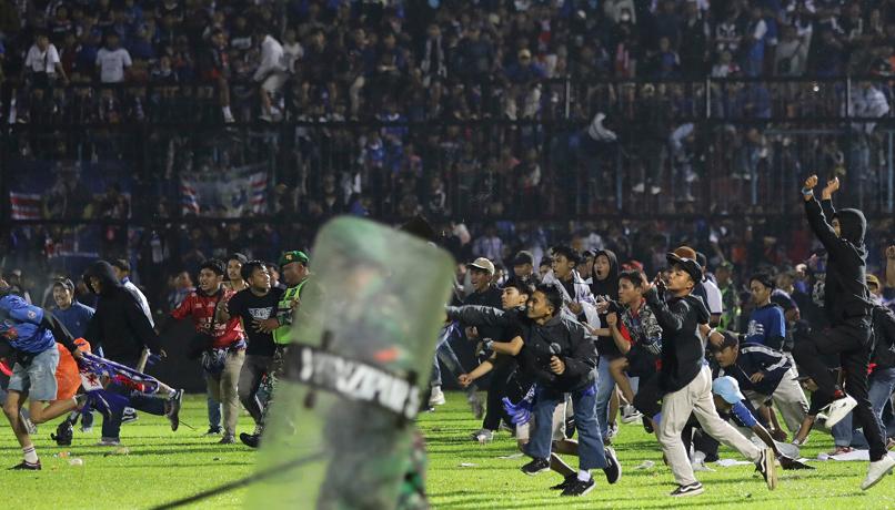 Indonesia: sono 32 i bambini che hanno perso la vita durante gli scontri allo stadio