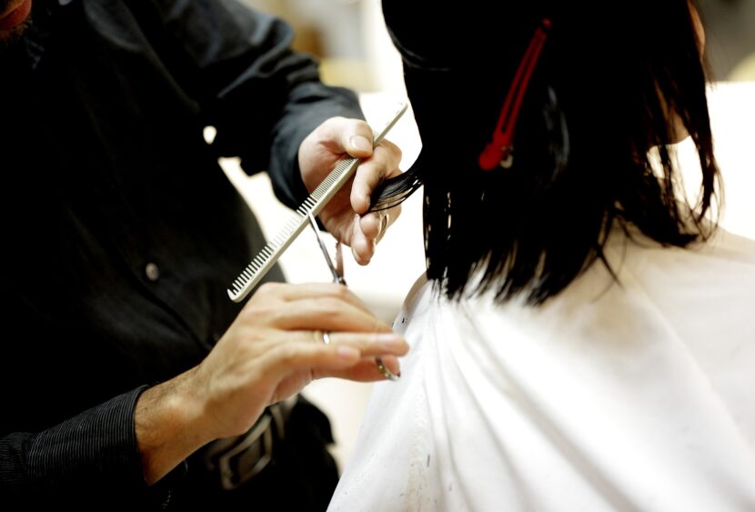 Lavoro nero: maxi multa a parrucchiere Catania