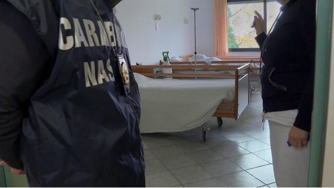 Taormina: controlli straordinari dei Carabinieri alle strutture sanitarie e socio-assistenziali