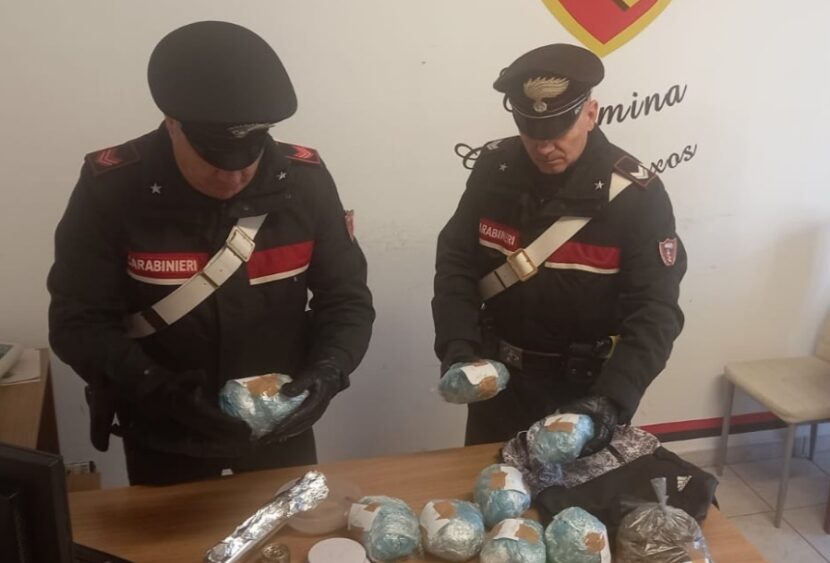 Taormina (ME), arrestati giovani per detenzione sostanze stupefacenti