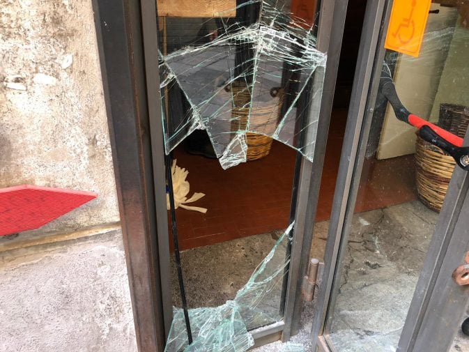 Torino, spaccate negli esercizi commerciali cittadini: due arresti e un fermo