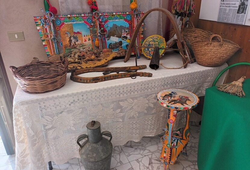 Isola delle Femmine “Colori di Sicilia”, Mostra  di  antichi  oggetti della tradizione etnoantropologica