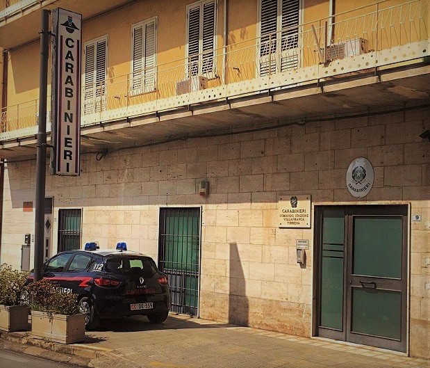Villafranca Tirrena: si reca al centro commerciale per rubare