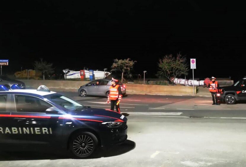 Messina: controlli straordinari dei Carabinieri. 6 persone denunciate e 6 segnalate quali assuntori di sostanze stupefacenti