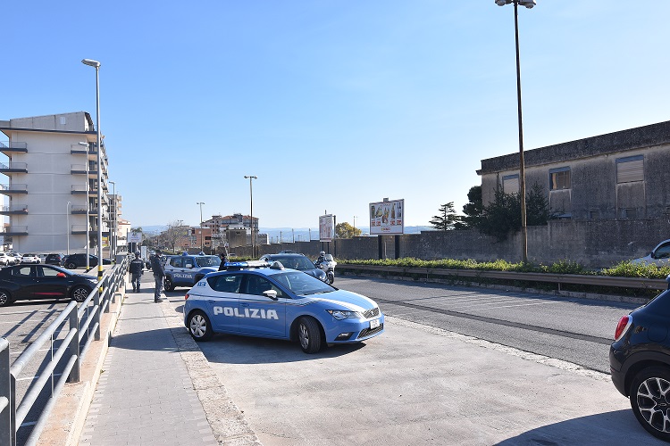 Ragusa: la Polizia di Stato effettua servizi straordinari di controllo del territorio