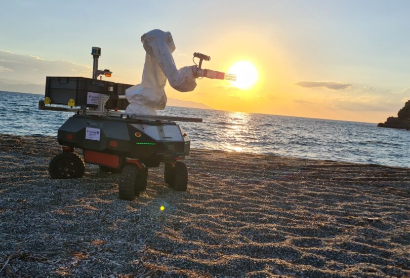 Unict, robot che raccoglie e differenzia i rifiuti sulle spiagge