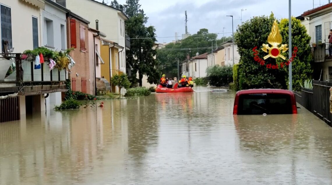 Emilia Romagna: maltempo continua a mietere danni e vittime