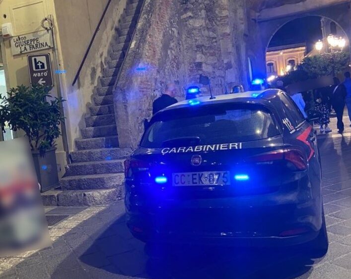 Controlli straordinari dei carabinieri: una denuncia e quattro giovani segnalati quali assuntori di droghe, diverse le violazioni elevate al codice della strada