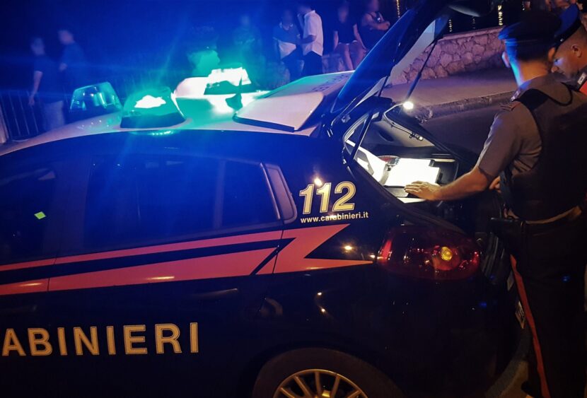 Controlli straordinari dei carabinieri: 10 denunce e 6 persone segnalate quali assuntori di droghe