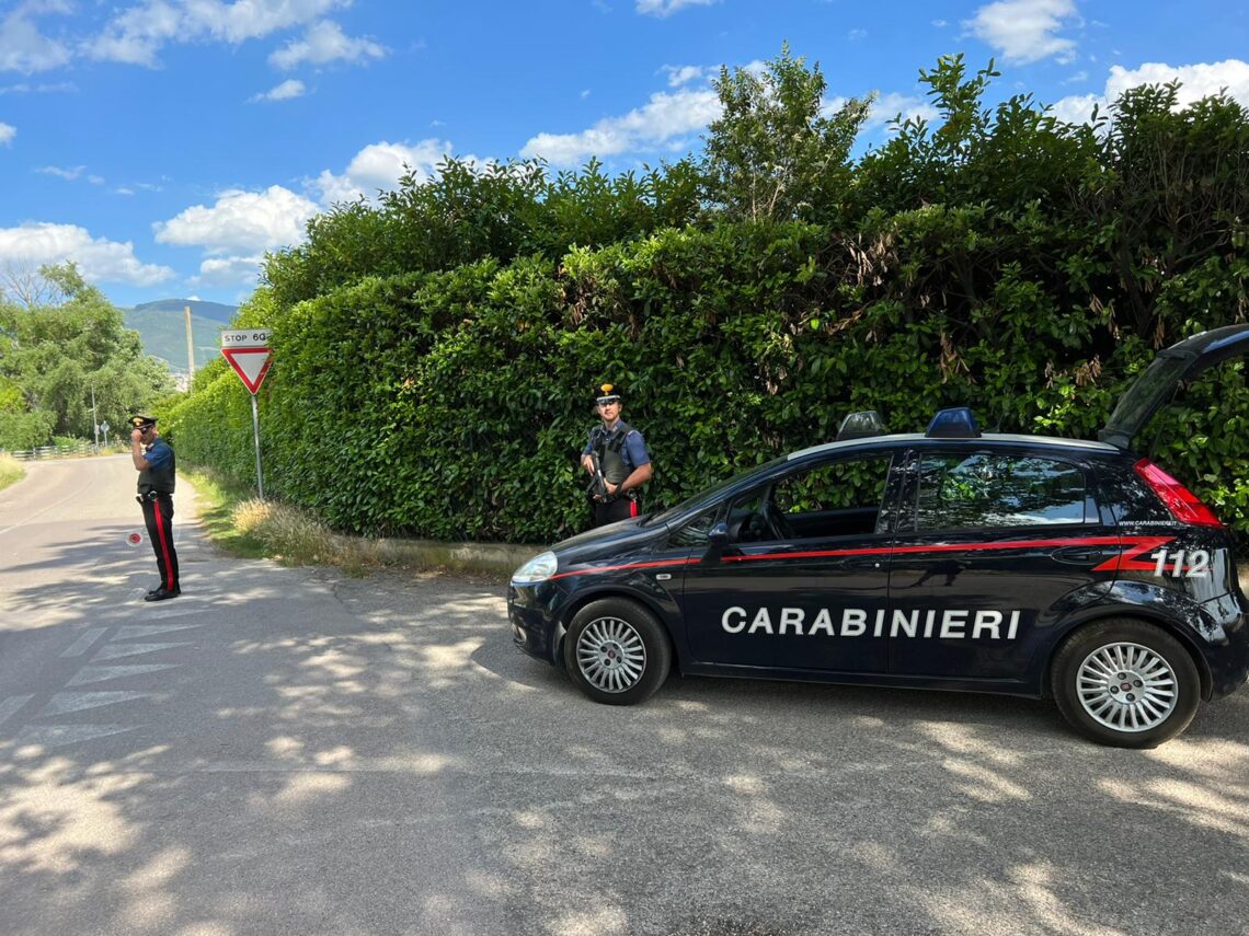 Bastia Umbra, ruba auto e scappa: arrestato dai carabinieri