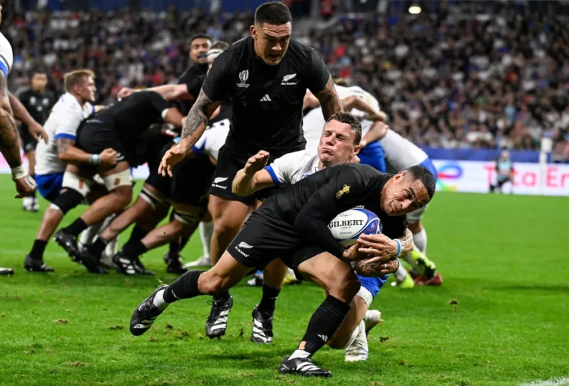 Mondiali di rugby, l’Italia travolta dall’onda All Blacks