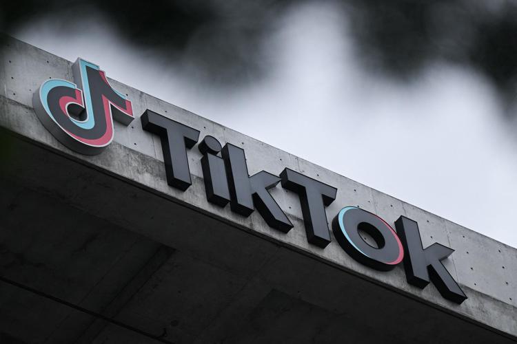 TikTok multato dall’Antitrust per 10 milioni di euro: il motivo