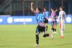 Catania al cardiopalma: 2-1 contro il Crotone in rimonta